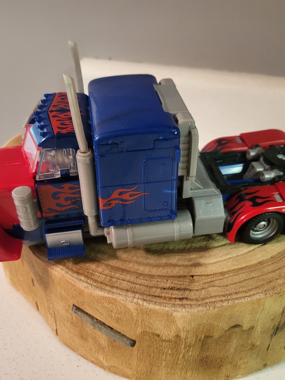 Transformers Optimus Prime Figure Transforms